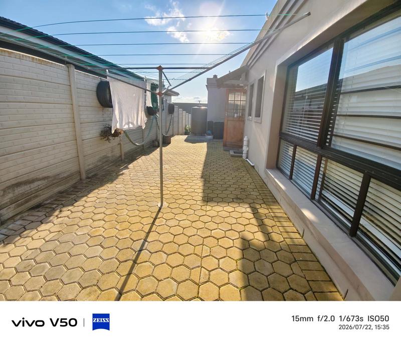 3 Bedroom Property for Sale in Reebok Western Cape